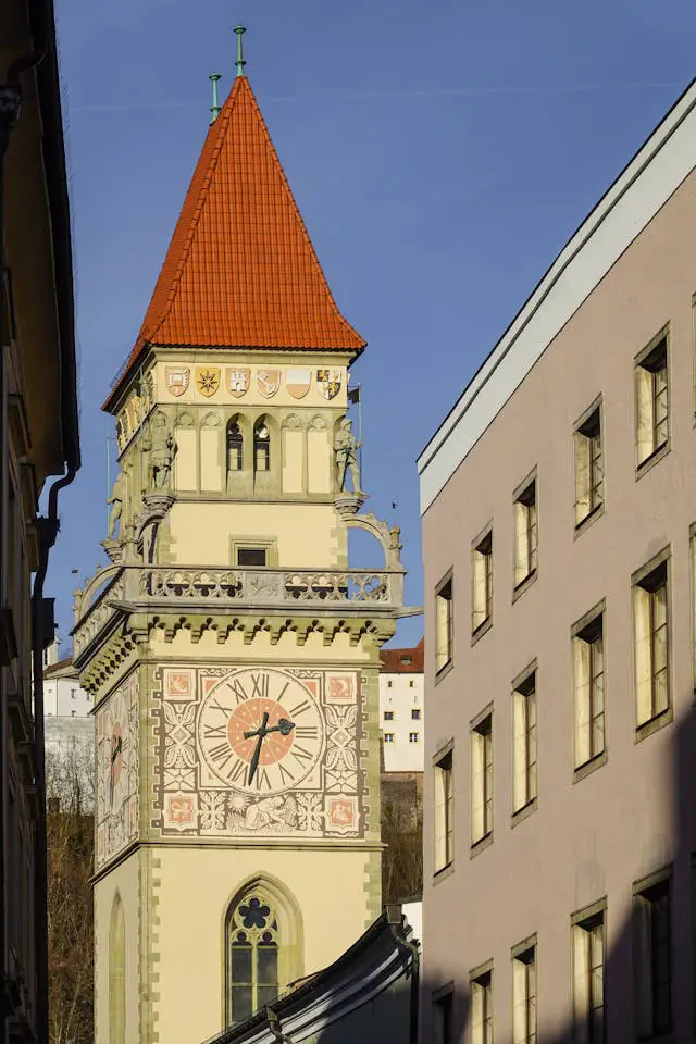 a clock tower in a city