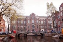 one of the buildings of the university of amsterdam