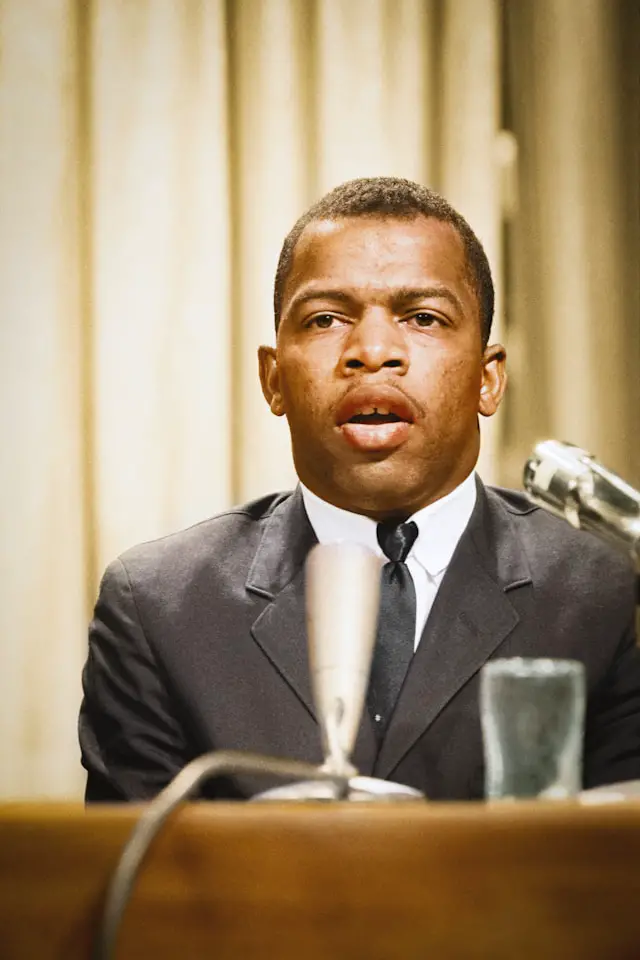 john lewis speaks at a meeting of american society of newspaper editors in washington dc