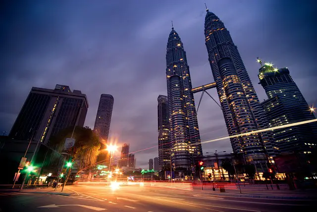 kuala lumpur petronas twin towers