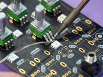 soldering electronics circuit chip